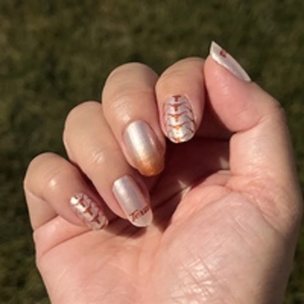 COLOR STREET NEW University of Texas Color Street Nail Strips